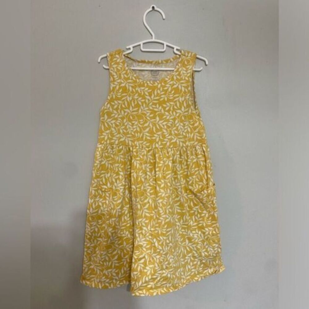 Girls yellow‎ and white sleeveless dress size small